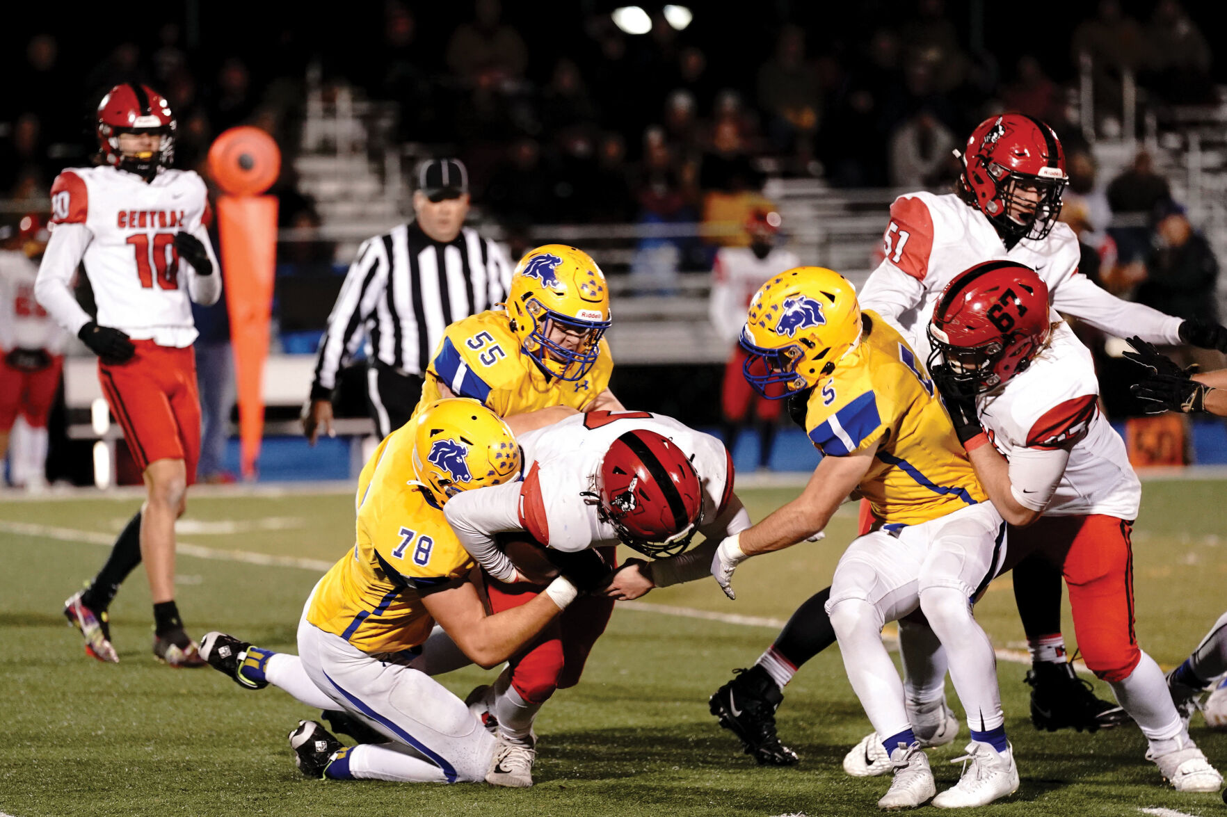 SHS FB v Cheyenne Central 004.jpg